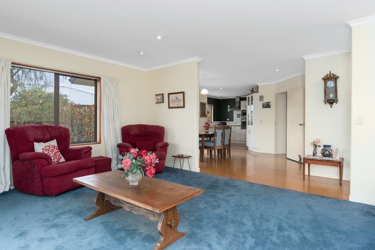 Photo of property in 5 Twickenham Close, Katikati, 3129