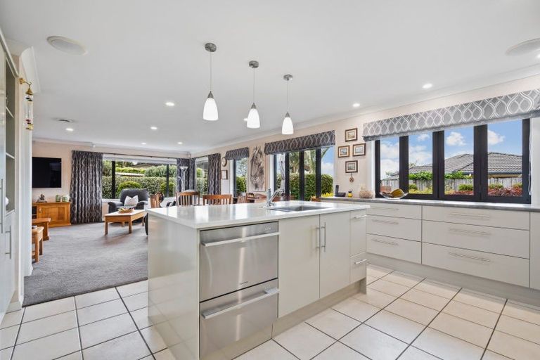 Photo of property in 20 Chatsfield Place, Te Kamo, Whangarei, 0112