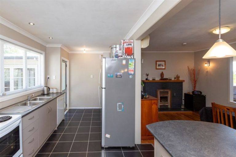 Photo of property in 72 Mahoe Street, Melville, Hamilton, 3206