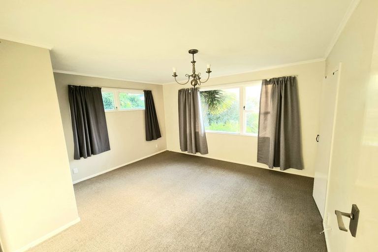Photo of property in 9 Damian Grove, Waterloo, Lower Hutt, 5011