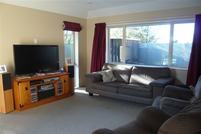 Photo of property in 23a Bethel Crescent, Bishopdale, Christchurch, 8053
