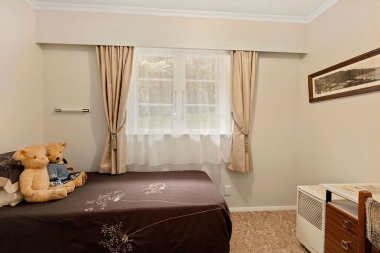 Photo of property in 58 Hine Road, Wainuiomata, Lower Hutt, 5014