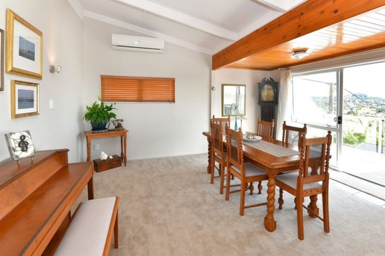 Photo of property in 1/34 Totara Road, Stanmore Bay, Whangaparaoa, 0932