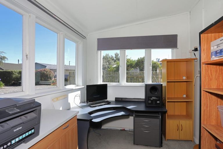 Photo of property in 12 High Street, Bulls, 4818