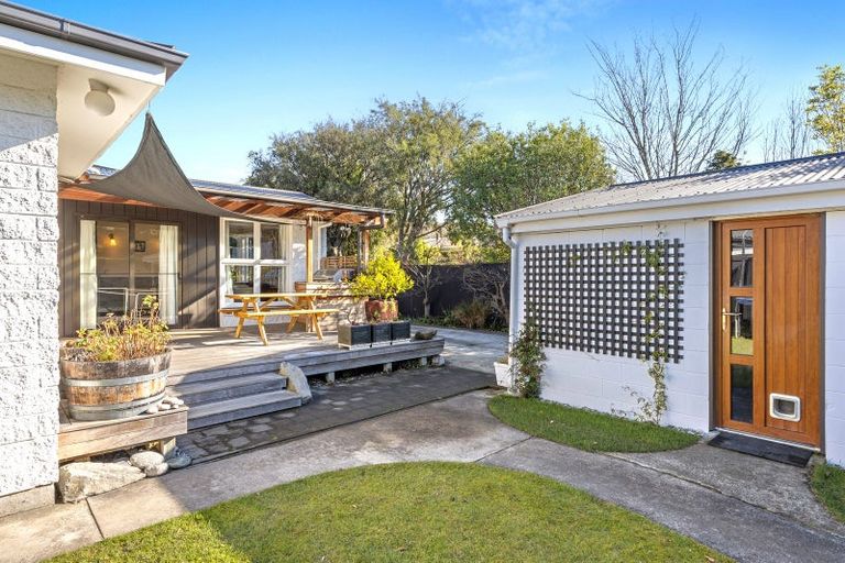 Photo of property in 19 Landsdowne Terrace, Cashmere, Christchurch, 8022