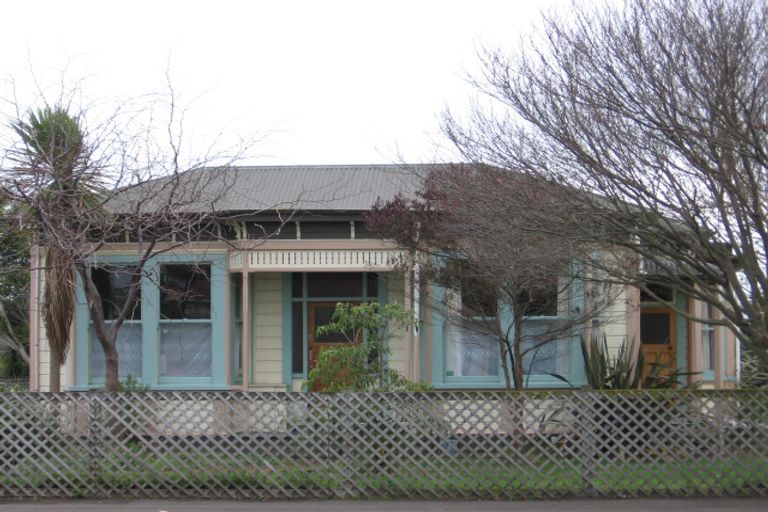 Photo of property in 20 Bourke Street, Palmerston North, 4410