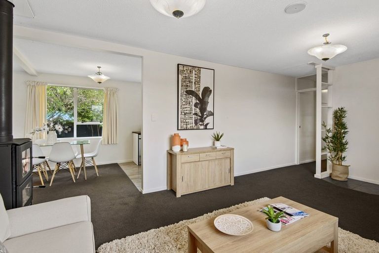 Photo of property in 29b Royal Park Drive, Parklands, Christchurch, 8083