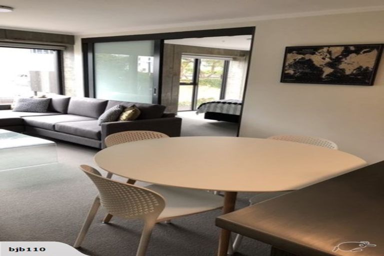 Photo of property in Frame Apartments, 103/111 Molesworth Street, Thorndon, Wellington, 6011