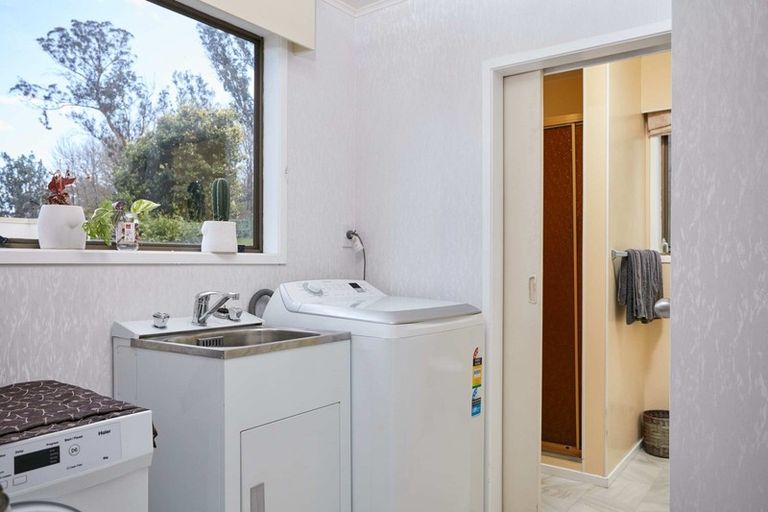 Photo of property in 24 Sunvale Crescent, Whataupoko, Gisborne, 4010