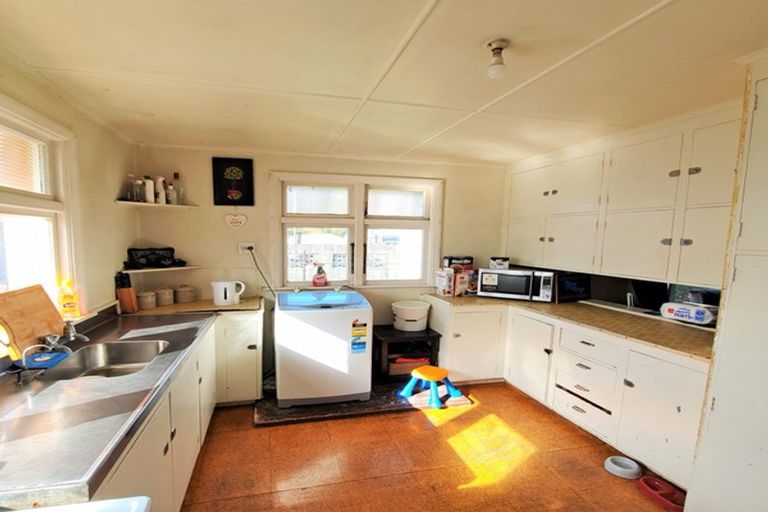 Photo of property in 2 Centennial Avenue, Balclutha, 9230