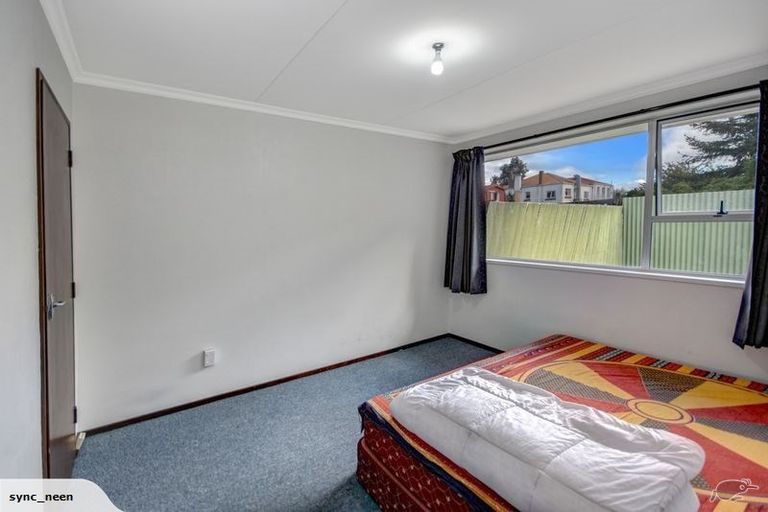Photo of property in 2a Runciman Street, Green Island, Dunedin, 9018