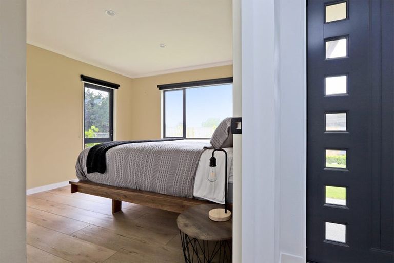 Photo of property in 16 Airini Road, Waimarama, Havelock North, 4294