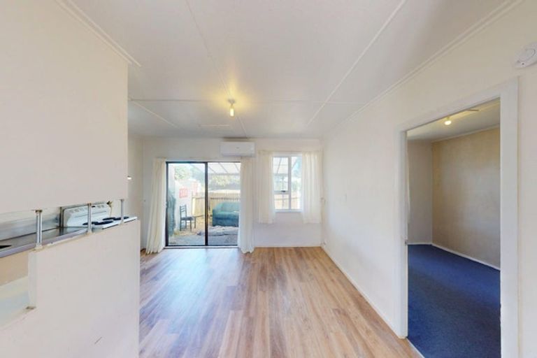 Photo of property in 38a Rangiora Street, Castlecliff, Wanganui, 4501