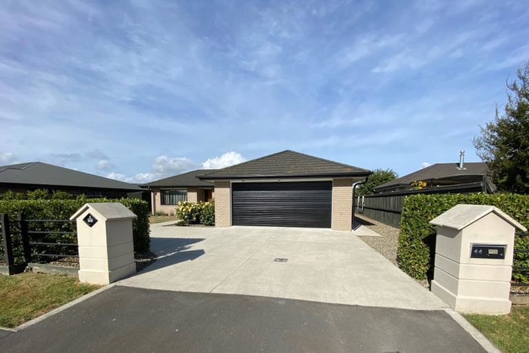 Photo of property in 44 Hagart-alexander Drive, Mosgiel, 9024