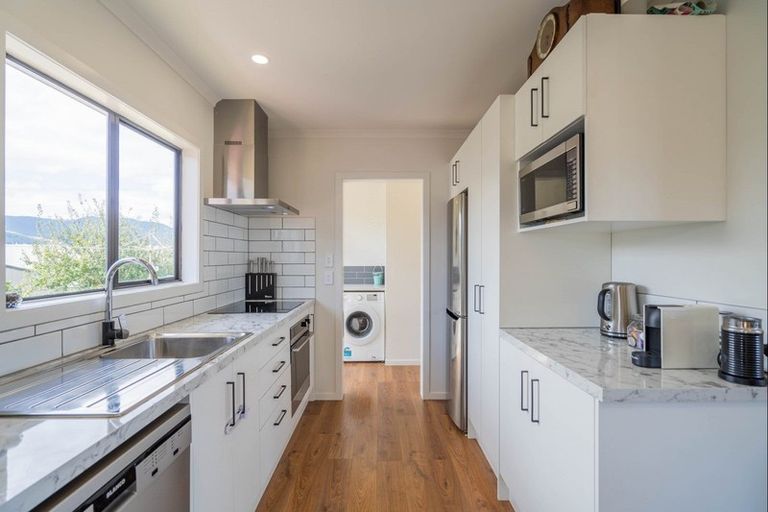 Photo of property in 11 Dennis Taylor Court, Paraparaumu, 5032