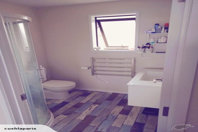 Photo of property in 6 Huetu Place, Bell Block, New Plymouth, 4312