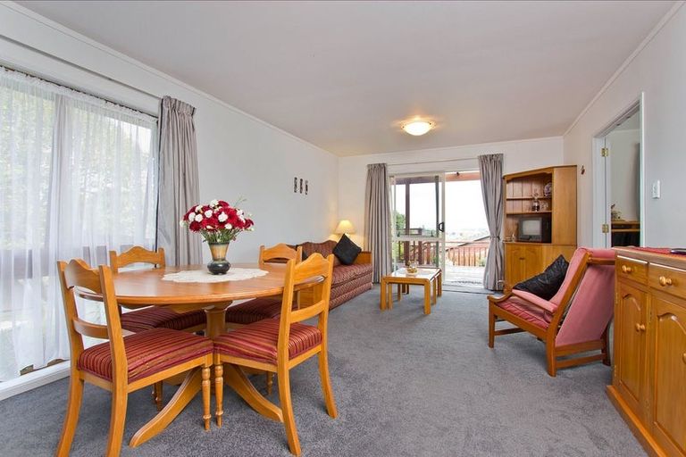 Photo of property in 71 Sandspit Road, Shelly Park, Auckland, 2014