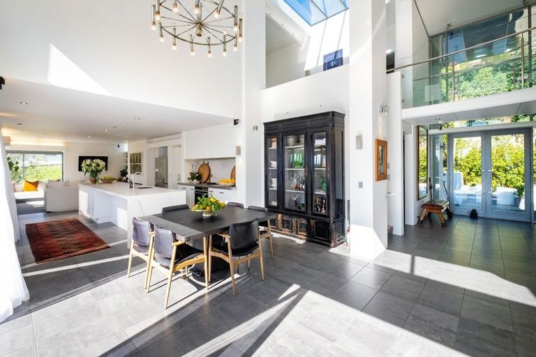 Photo of property in 110 Durham Drive, Havelock North, 4130