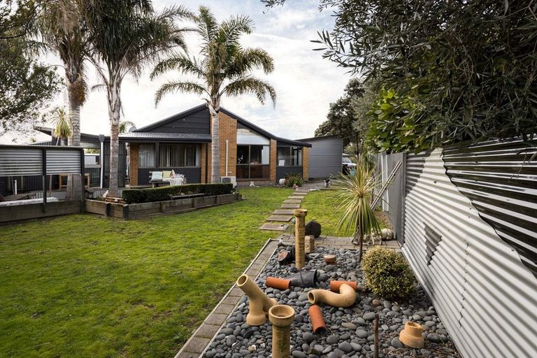 Photo of property in 25a Waitui Grove, Mount Maunganui, 3116