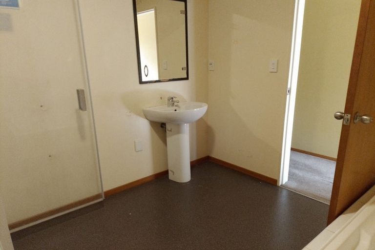 Photo of property in 5/25 Grove Road, Addington, Christchurch, 8024