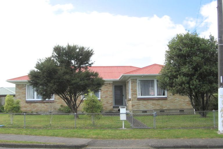 Photo of property in 1/40 Sutton Crescent, Papakura, 2110
