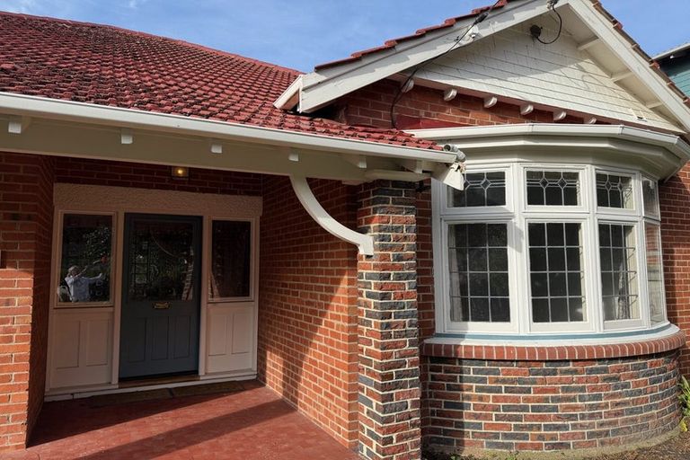 Photo of property in 81 Norfolk Street, Saint Clair, Dunedin, 9012