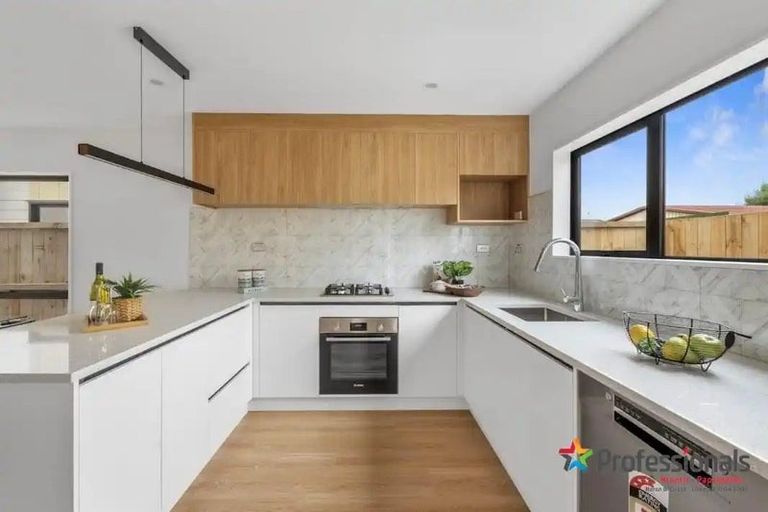 Photo of property in 70c Cargill Street, Papakura, 2110