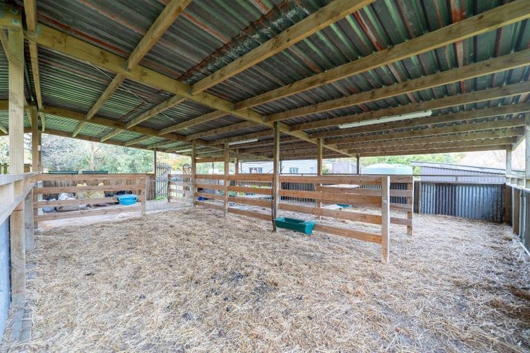 Photo of property in 153 Halcombe Road, Feilding, 4775