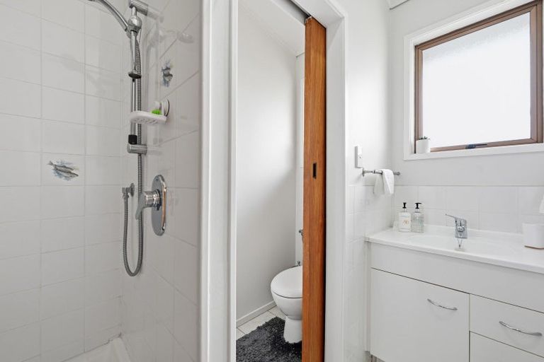 Photo of property in 22 Angela Place, Kinloch, Taupo, 3377