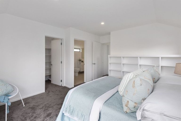 Photo of property in 130 Wairakei Road, Bryndwr, Christchurch, 8053