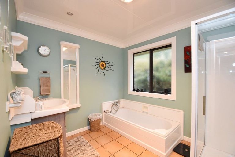 Photo of property in 123 Black Road, Otatara, Invercargill, 9879