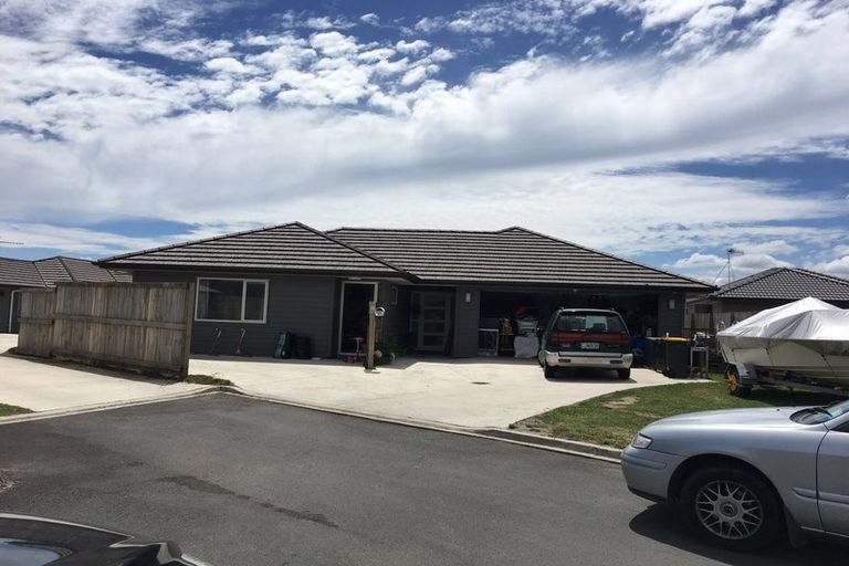 Photo of property in 2 Etna Way, Dinsdale, Hamilton, 3204