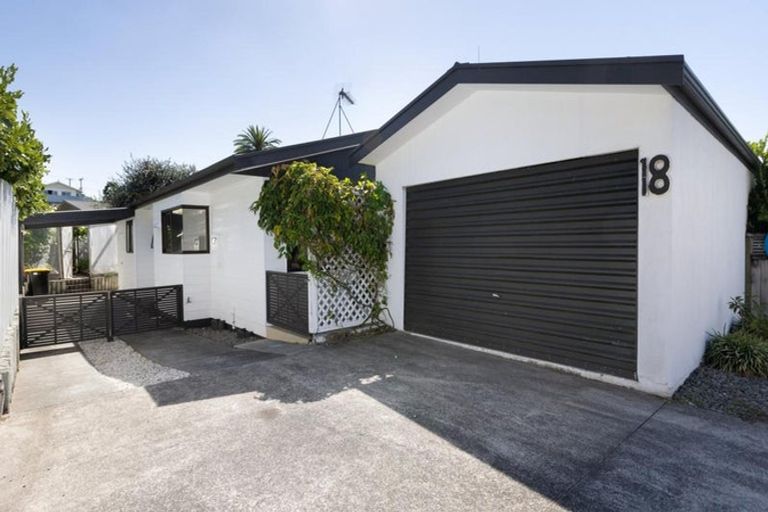 Photo of property in 18 Seymour Place, Bellevue, Tauranga, 3110