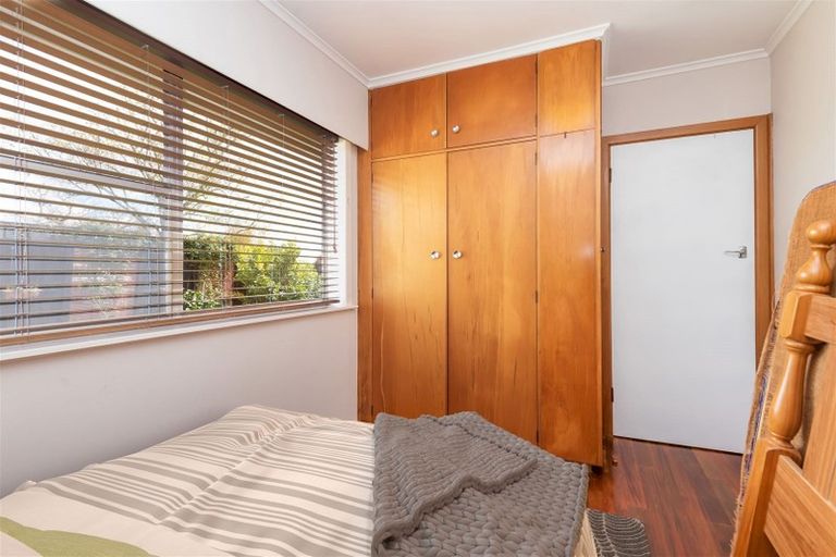 Photo of property in 68 Bradbury Road, Botany Downs, Auckland, 2010