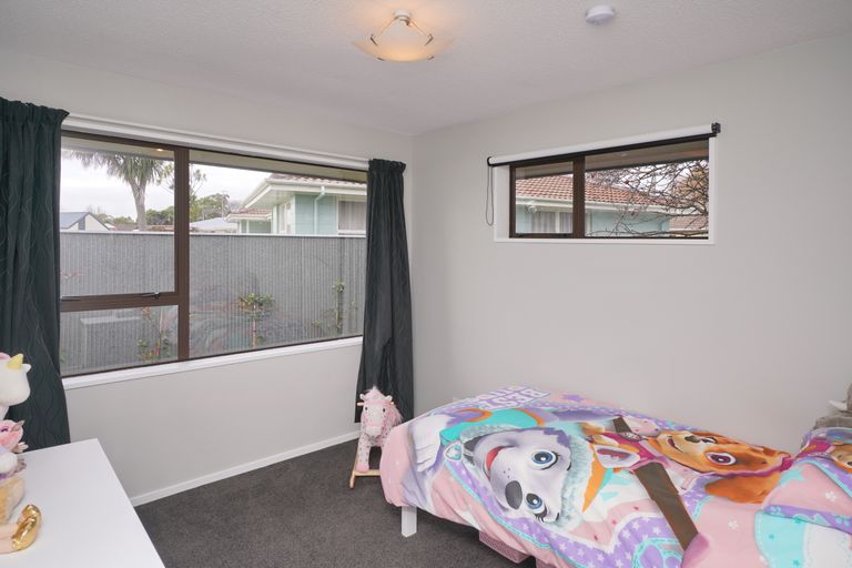 Photo of property in 27a Trafford Street, Harewood, Christchurch, 8051