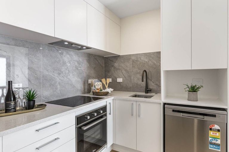 Photo of property in 1a Bellville Drive, Clendon Park, Auckland, 2103