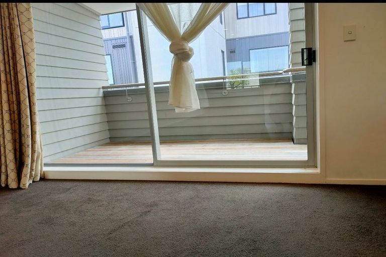 Photo of property in 4 Alloway Street, Westgate, Auckland, 0614