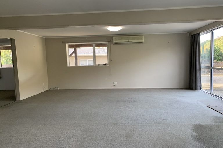 Photo of property in 2 Martin Street, Waikanae, 5036