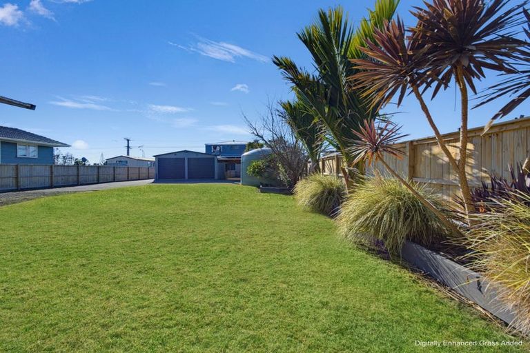 Photo of property in 223 Parkhurst Road, Parakai, 0830