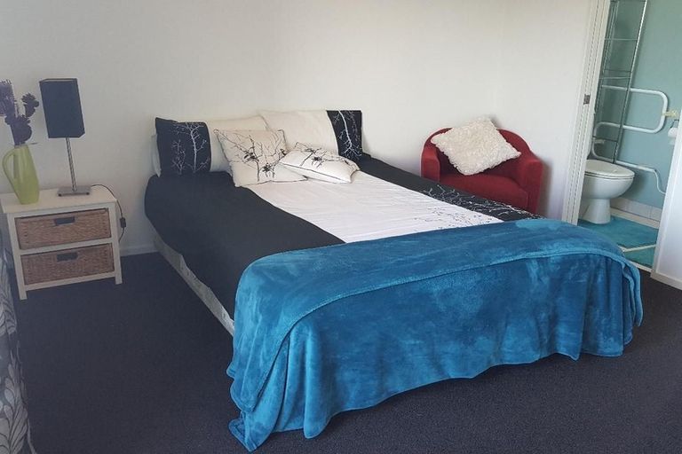 Photo of property in 7a/8 Quay Street, Auckland Central, Auckland, 1010