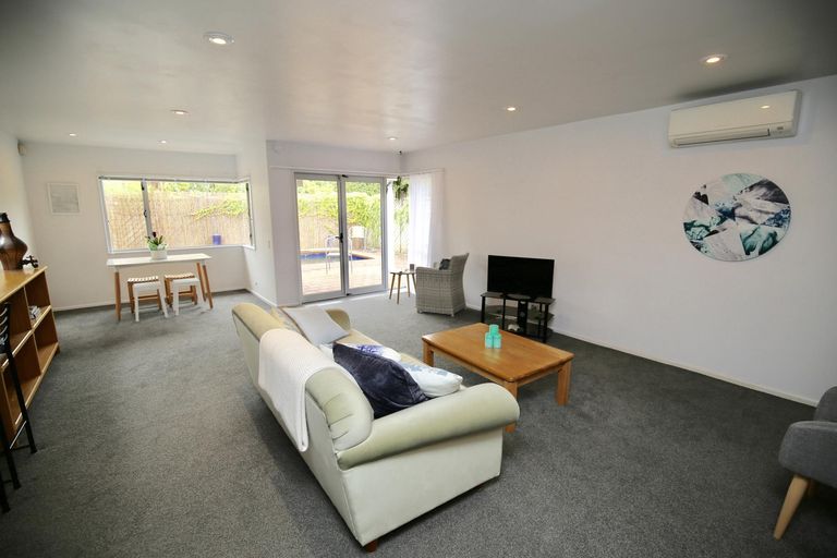 Photo of property in 63c Braid Road, St Andrews, Hamilton, 3200