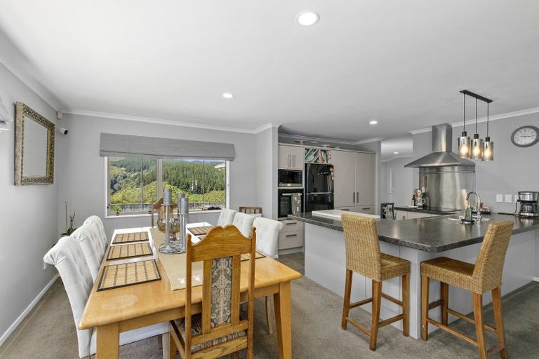 Photo of property in 103 Kirton Drive, Riverstone Terraces, Upper Hutt, 5018