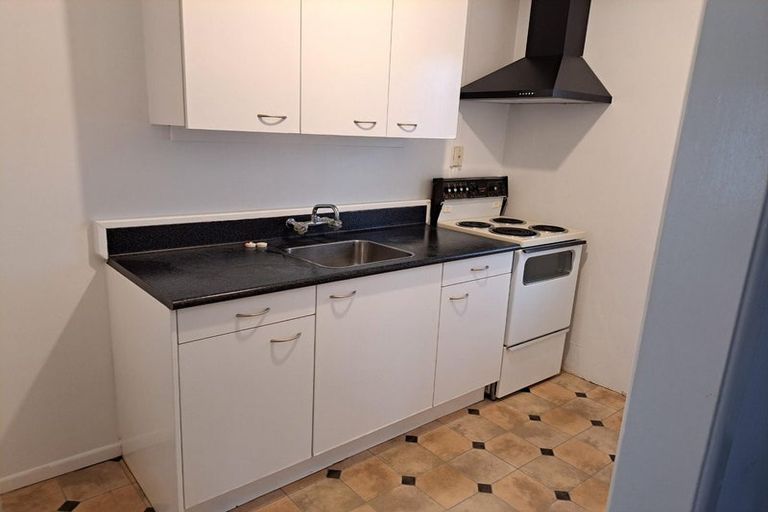 Photo of property in 14 Rodney Street, Otahuhu, Auckland, 1062