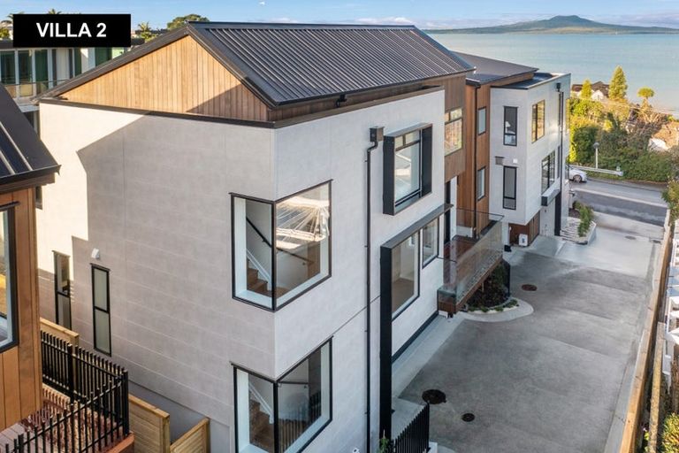 Photo of property in 20 Beach Road, Castor Bay, Auckland, 0620