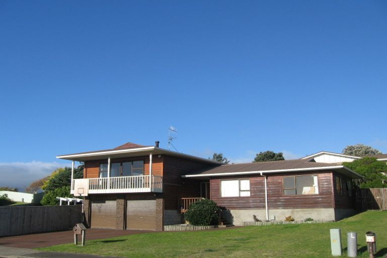 Photo of property in 26 Arnold Grove, Paraparaumu Beach, Paraparaumu, 5032
