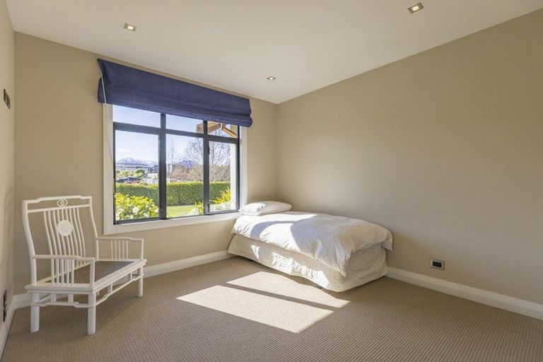 Photo of property in 1 Mount Gold Place, Wanaka, 9305
