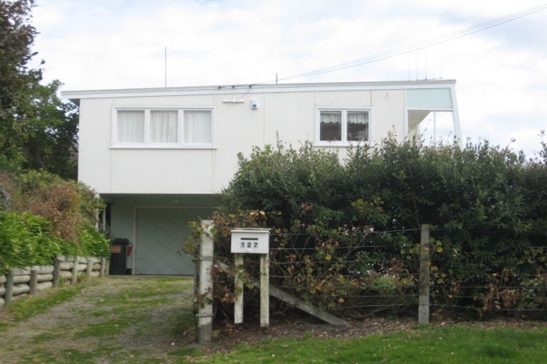 Photo of property in 127 Kahukura Avenue, Waitarere Beach, Levin, 5510