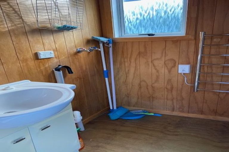 Photo of property in 25 Point Street, Raglan, 3225