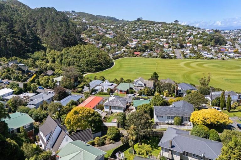 Photo of property in 5 Khouri Avenue, Karori, Wellington, 6012