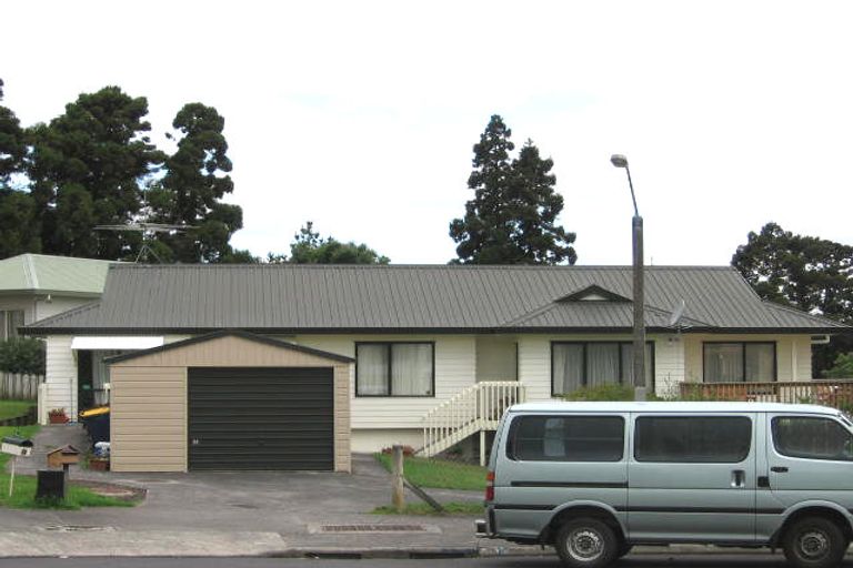 Photo of property in 52 Patts Avenue, Glendene, Auckland, 0602